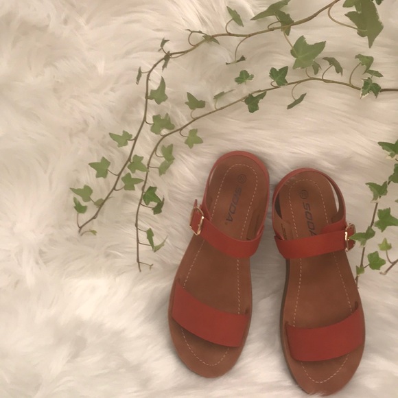 Soda Slingback buckle straps sandals - Picture 3 of 7